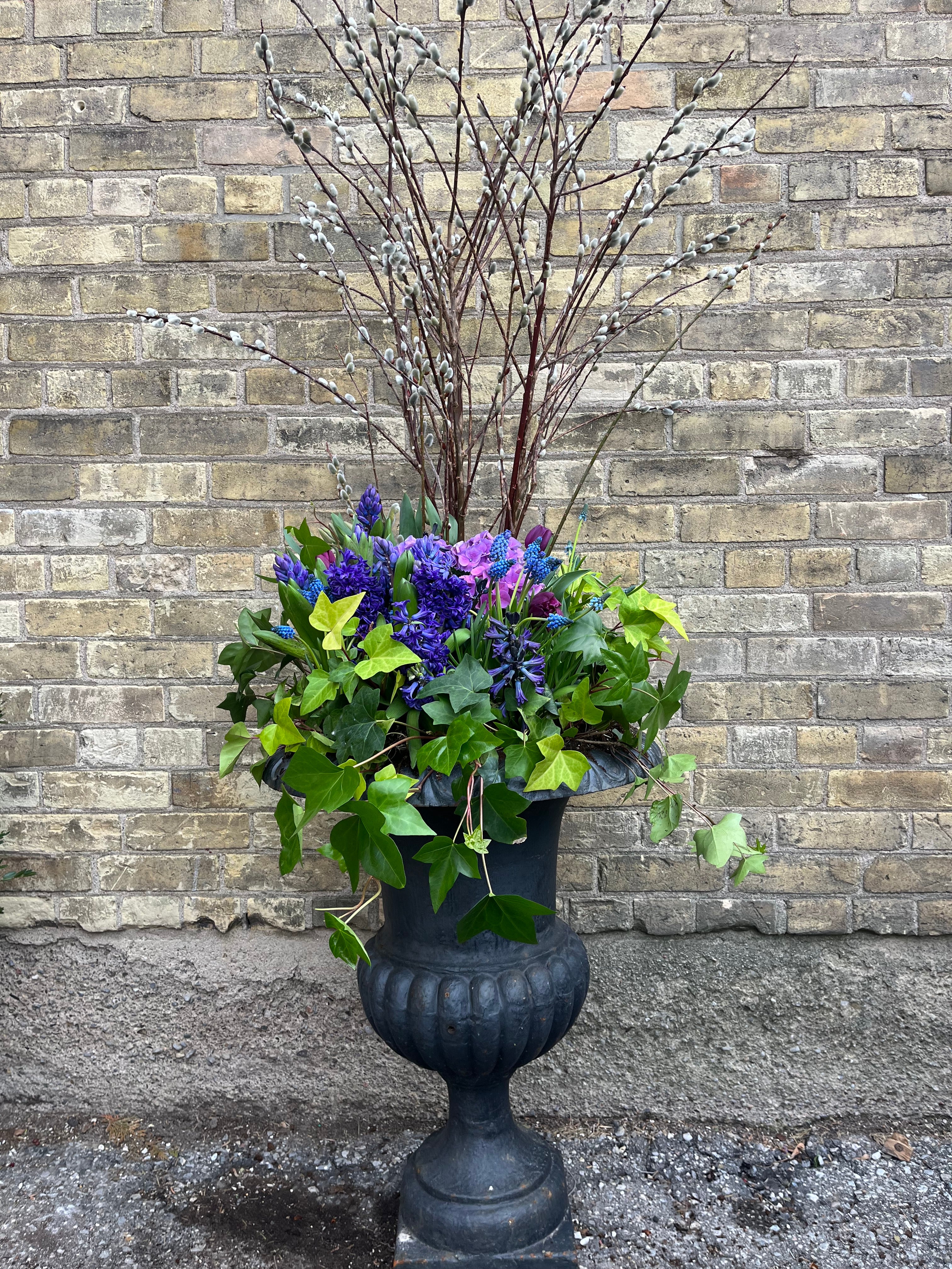 Outdoor Planters – The House and Garden Co.
