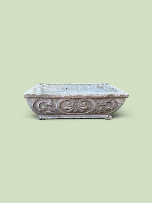 Acanthus Concrete Planter