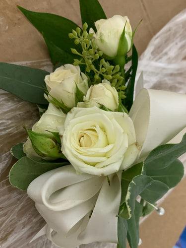 Classic Rose Corsage
