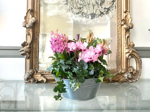 Blooming Love Planter